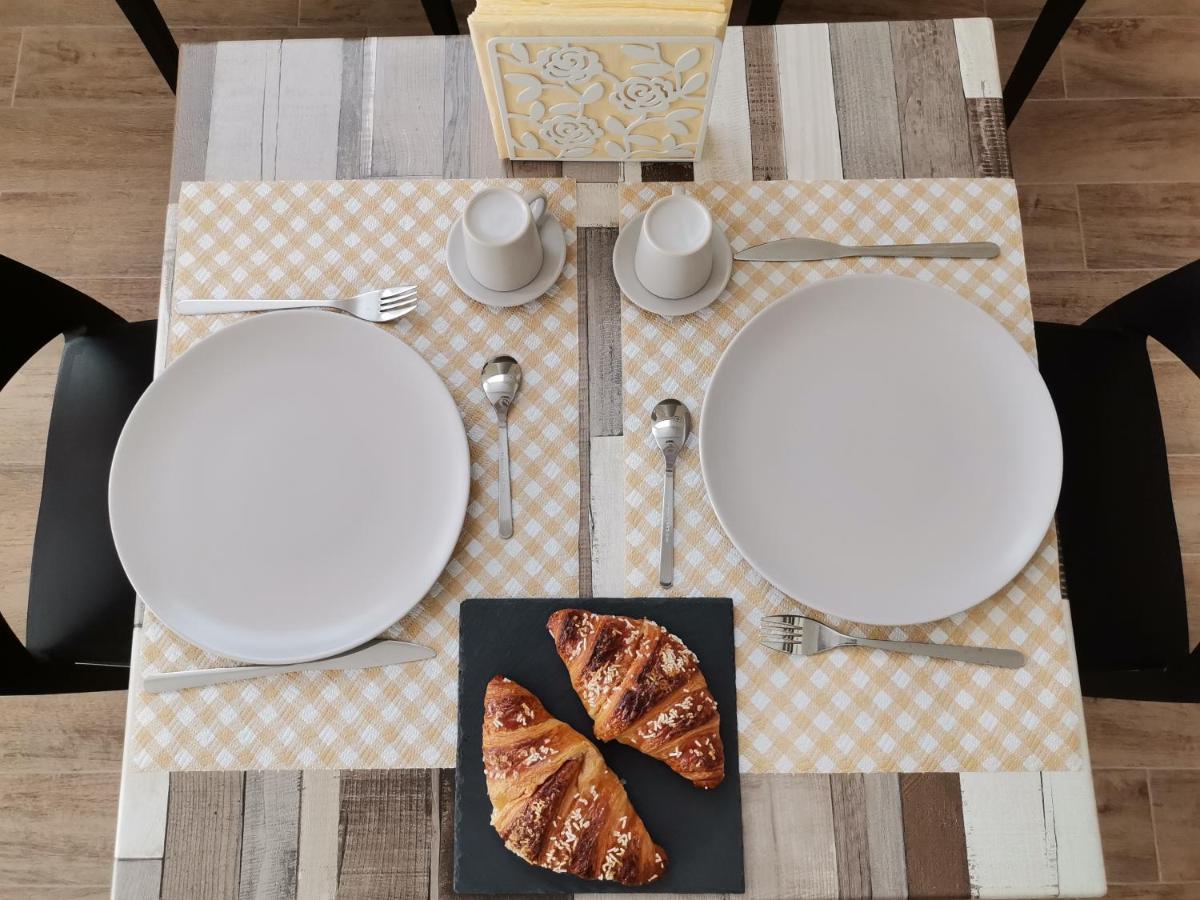 Le Metro Bed & Breakfast Carini Exterior foto